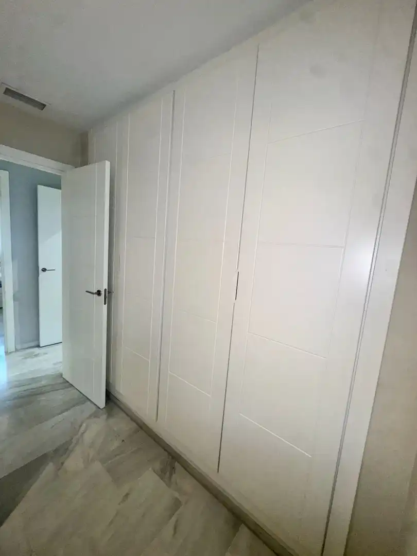 Piso en venta en Tomares con Aire acondicionado, Calefacción y Piscina comunitaria