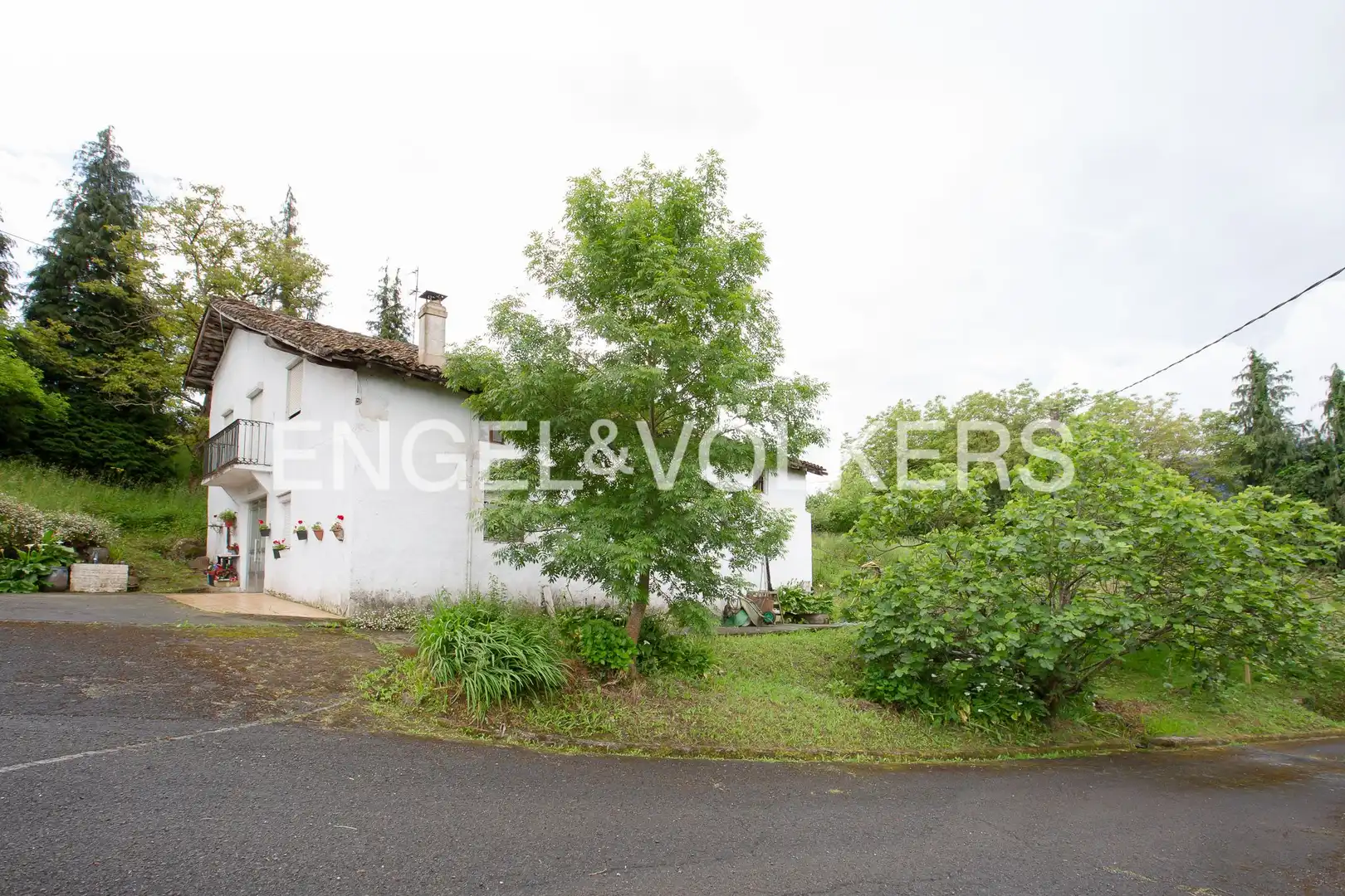 Exterior view of Houses for sale in Gernika-Lumo  with Heating, Private garden and Balcony