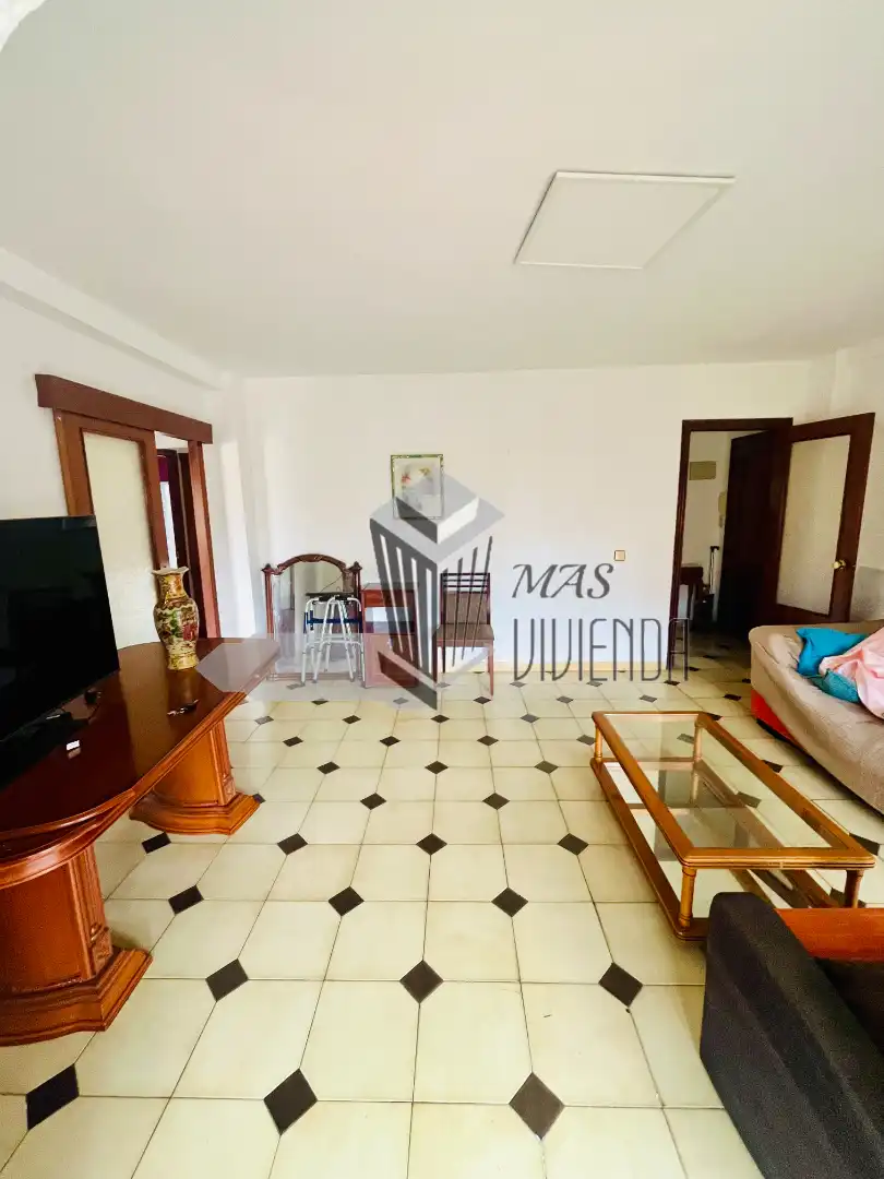 Sala de estar de Piso en venta en Algeciras con Amueblado
