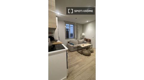 Photo 3 of Room in Arapiles, Madrid Capital