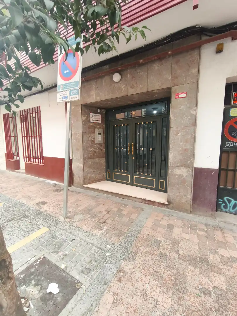 Piso en venta en Madrid con Terraza y Lavadora