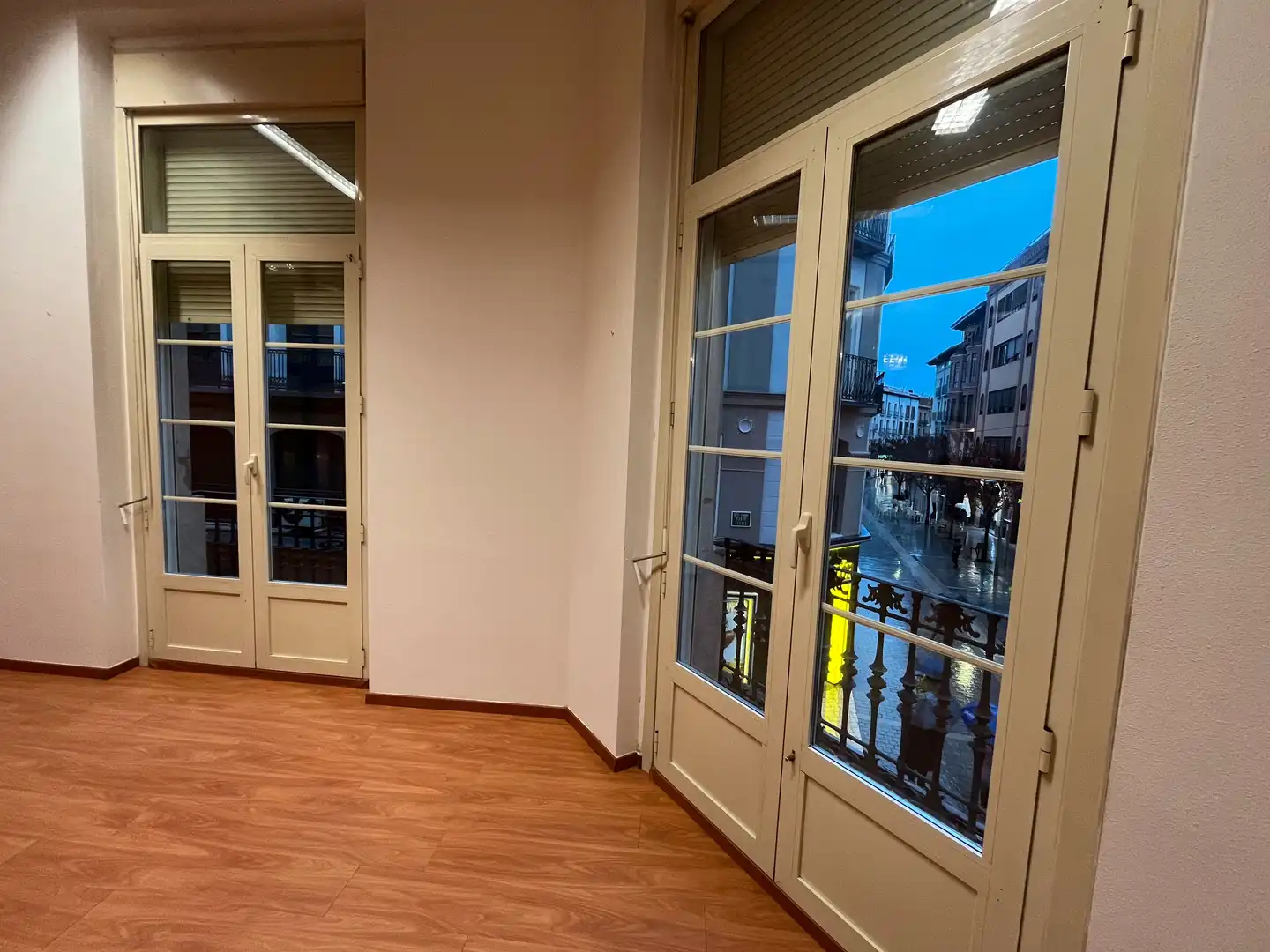 Geschaftsraum zur Miete in Huesca