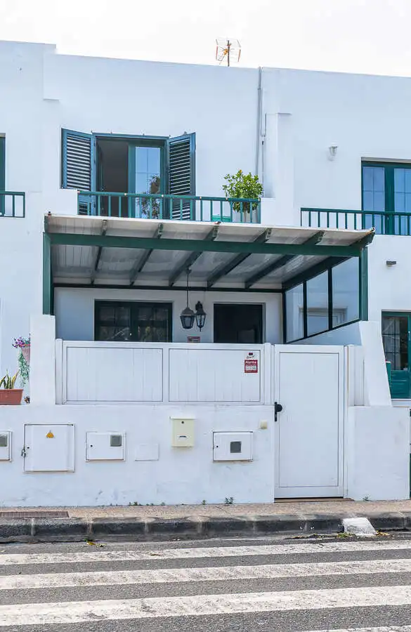 Vista exterior de Dúplex en venta en Yaiza con Aire acondicionado, Terraza y Trastero