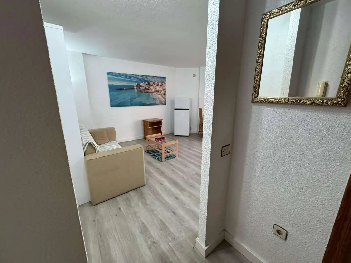 Sala de estar de Estudio en venta en Torrevieja con Terraza, Piscina y Amueblado