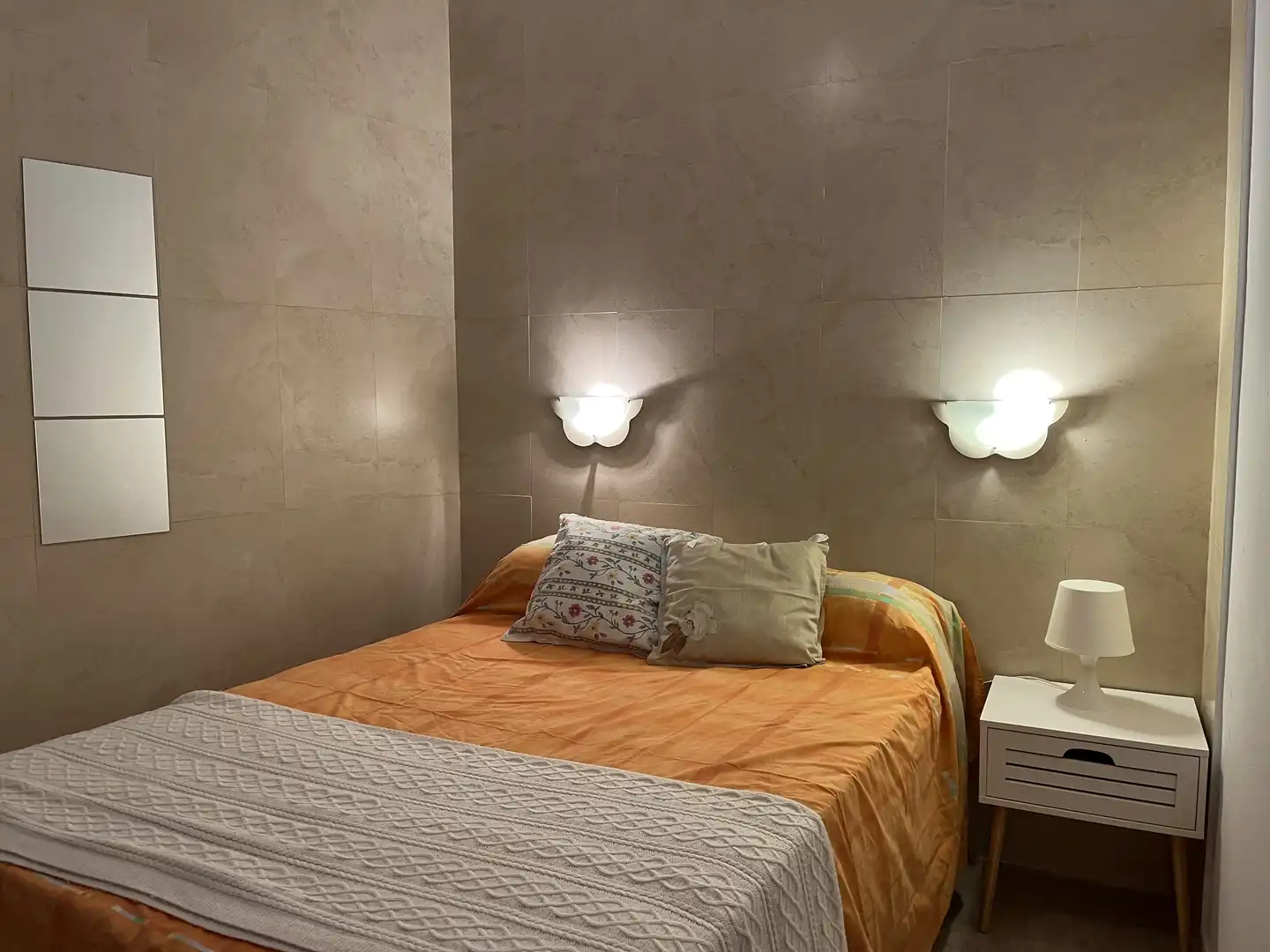 Bedroom of Flat for rent in Los Barrios  with Balcony