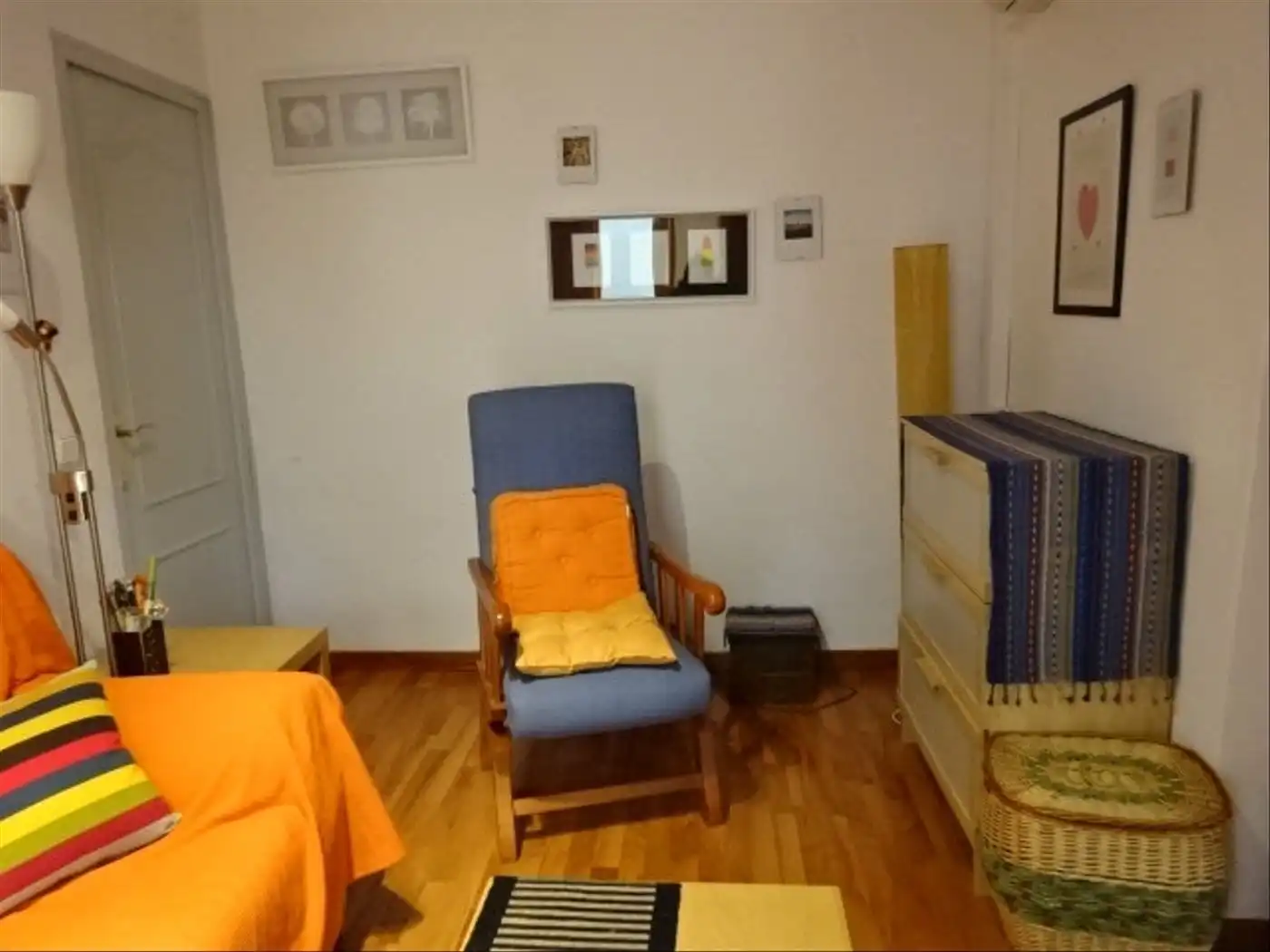 Habitación de Apartamento de alquiler en Barcelona con Aire acondicionado, Calefacción y Amueblado