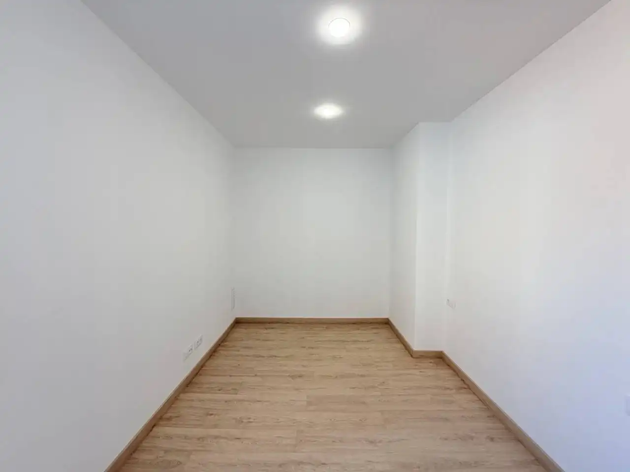 Bedroom of Flat for sale in Sant Sadurní d'Anoia  with Air Conditioner, Heating and Parquet flooring