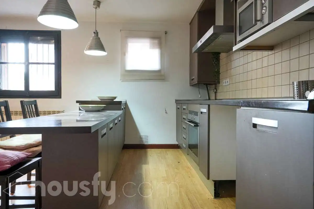 Küche von Dachboden zum Verkauf in Madrid
