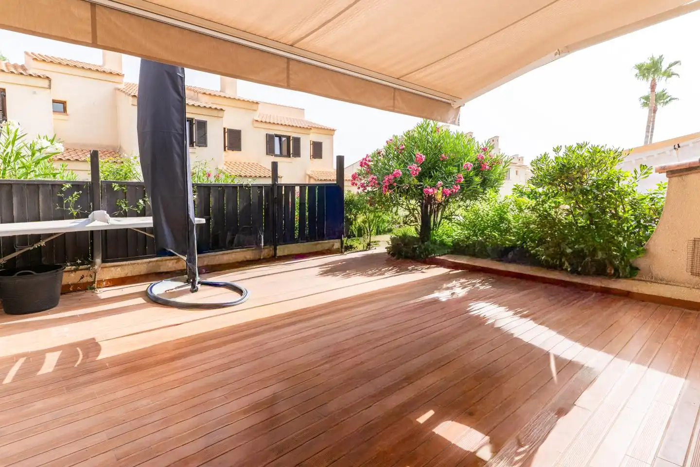 Terrace of Detached homes for sale in Santa Pola  with Air Conditioner, Private garden and Parquet flooring