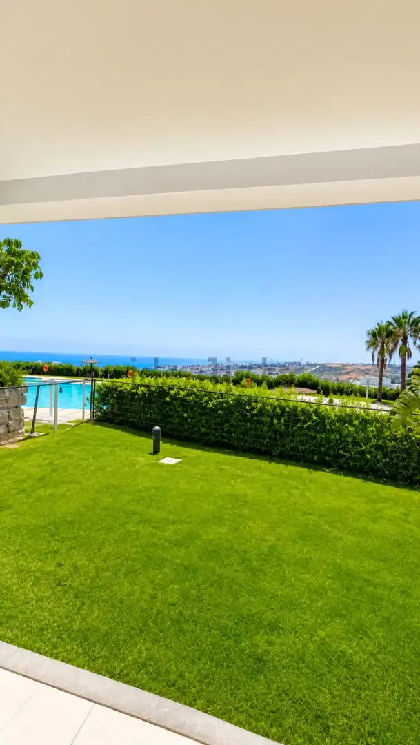Baixos amb piscina en venda a Altos de Estepona, imagen 7
