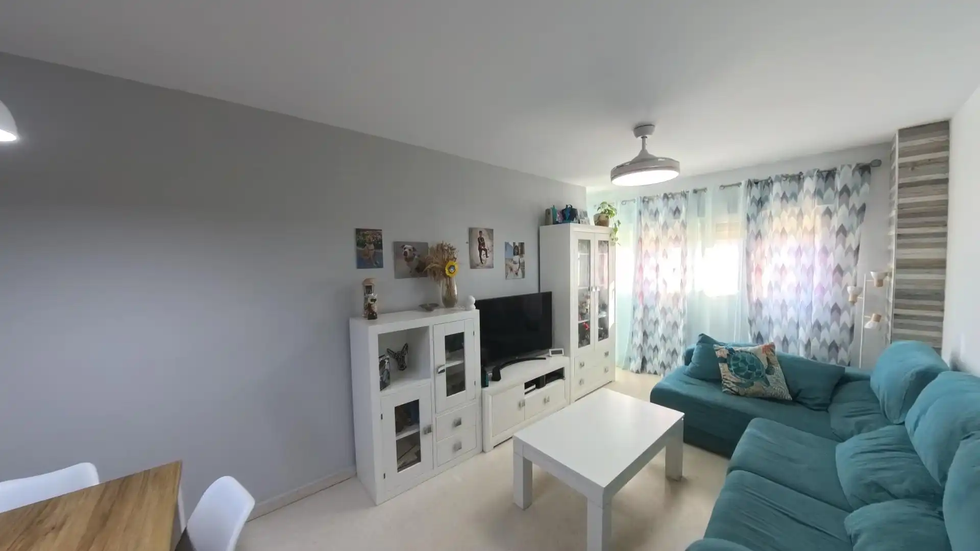 Living room of Flat for sale in San Fernando  with Air Conditioner, Heating and Community pool