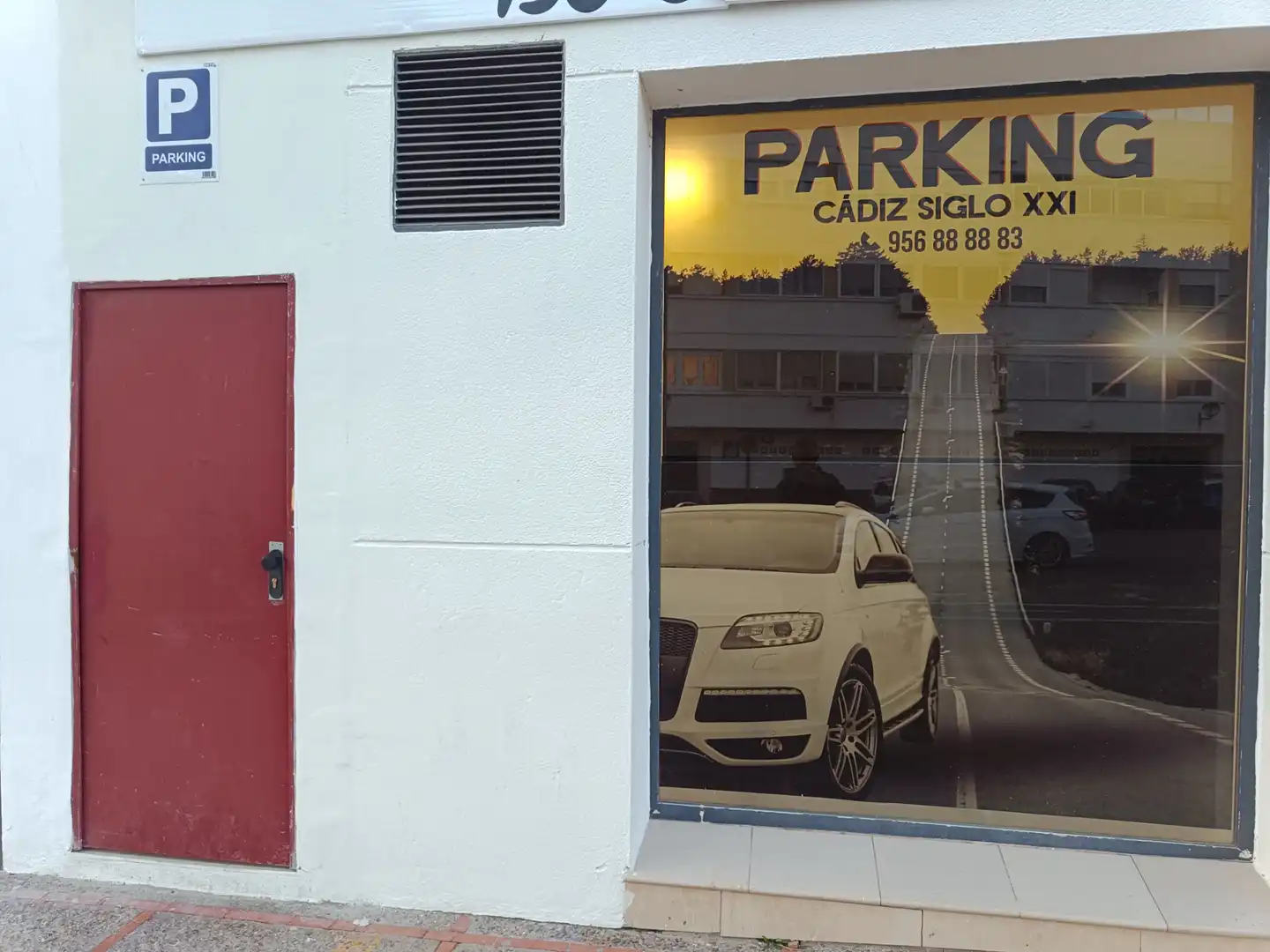 Parkplatz von Garage zur Miete in San Fernando