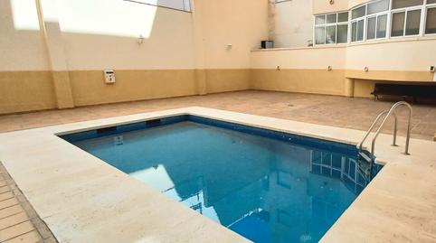 Foto 2 de Pis en venda a Calle Frigiliana, Girón - Las Delicias, Málaga