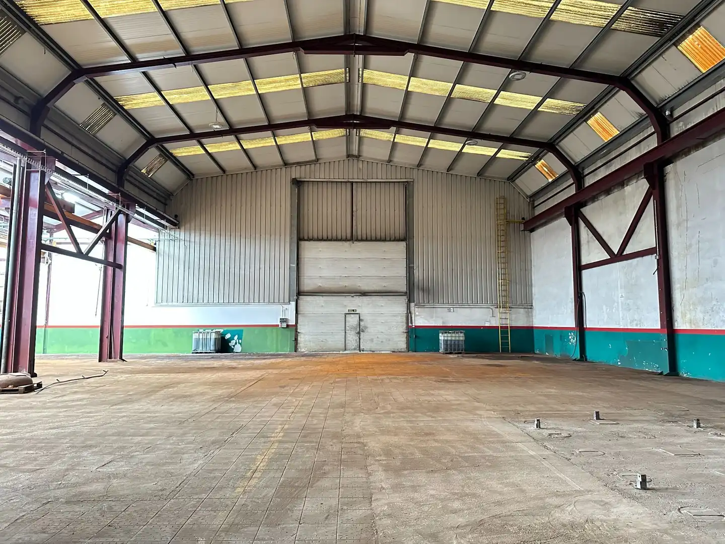 Nave industrial en venta en Camargo
