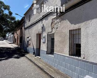 Vista exterior de Casa o xalet en venda en Cebolla amb Jardí privat