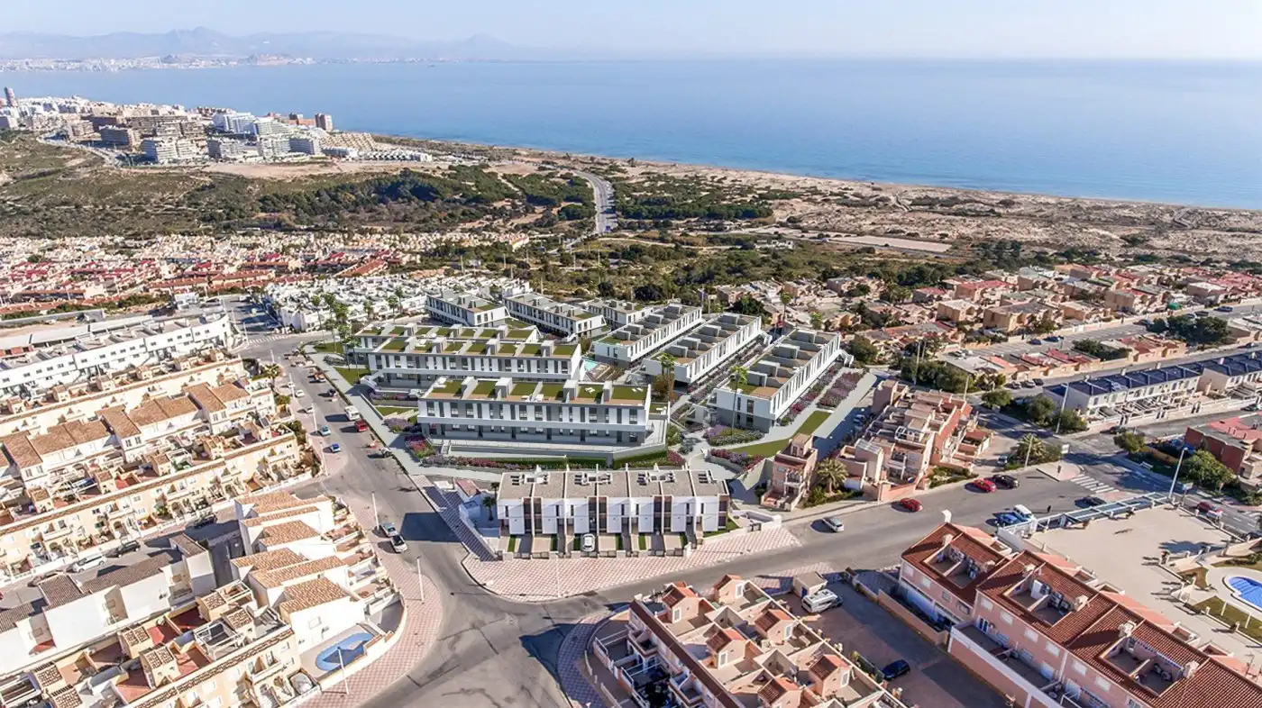 Vista exterior de Apartament en venda en Santa Pola amb Aire condicionat, Jardí privat i Terrassa