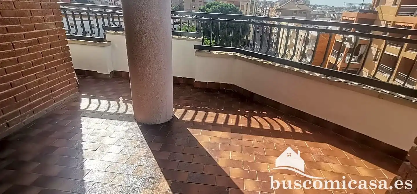 Piso de alquiler en Constitución, Linarejos