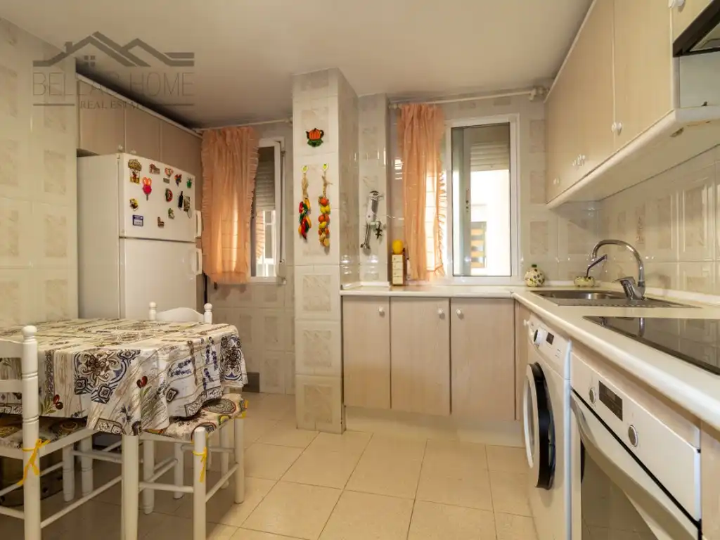 Flat with lift for sale in Avenida España, imagen 8