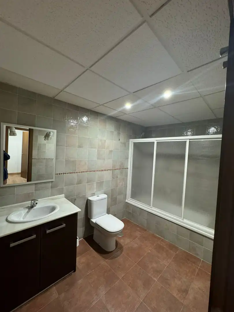 Baño de Ático en venta en Don Benito con Aire acondicionado, Calefacción y Terraza