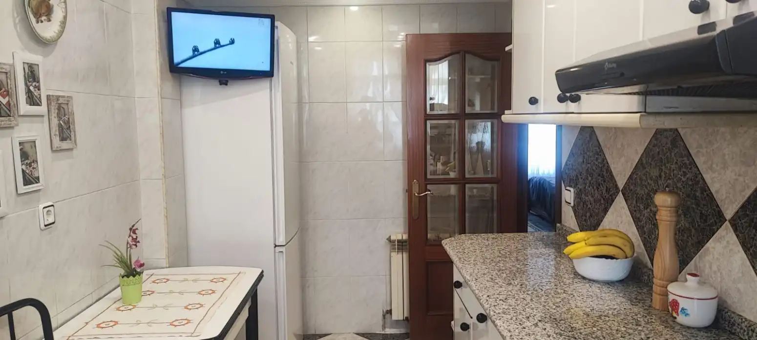 Kitchen of Flat for sale in  Logroño  with Heating
