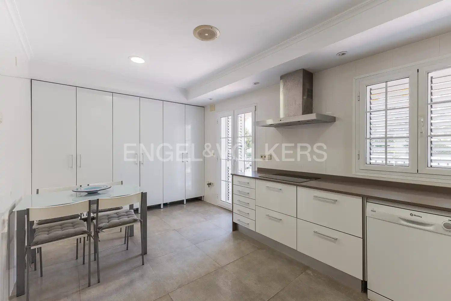 Kitchen of Houses for sale in El Puig de Santa Maria  with Air Conditioner, Heating and Private garden