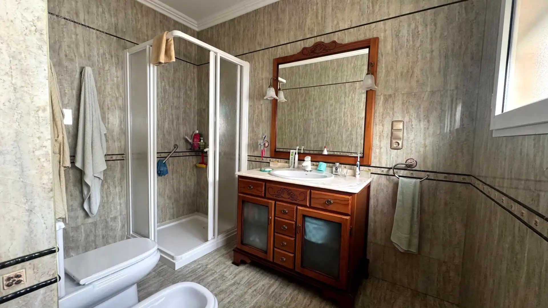 Baño de Casa adosada en venta en Sax con Aire acondicionado, Calefacción y Terraza