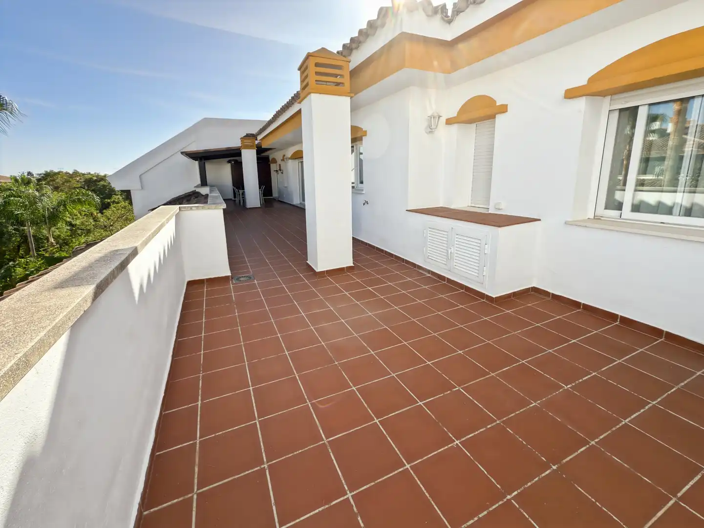 Terrassa de Àtic en venda en Marbella amb Aire condicionat, Terrassa i Piscina comunitària