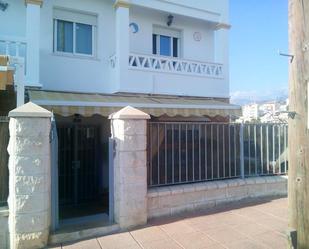 Vista exterior de Casa o xalet en venda en Torrox amb Traster i Balcó