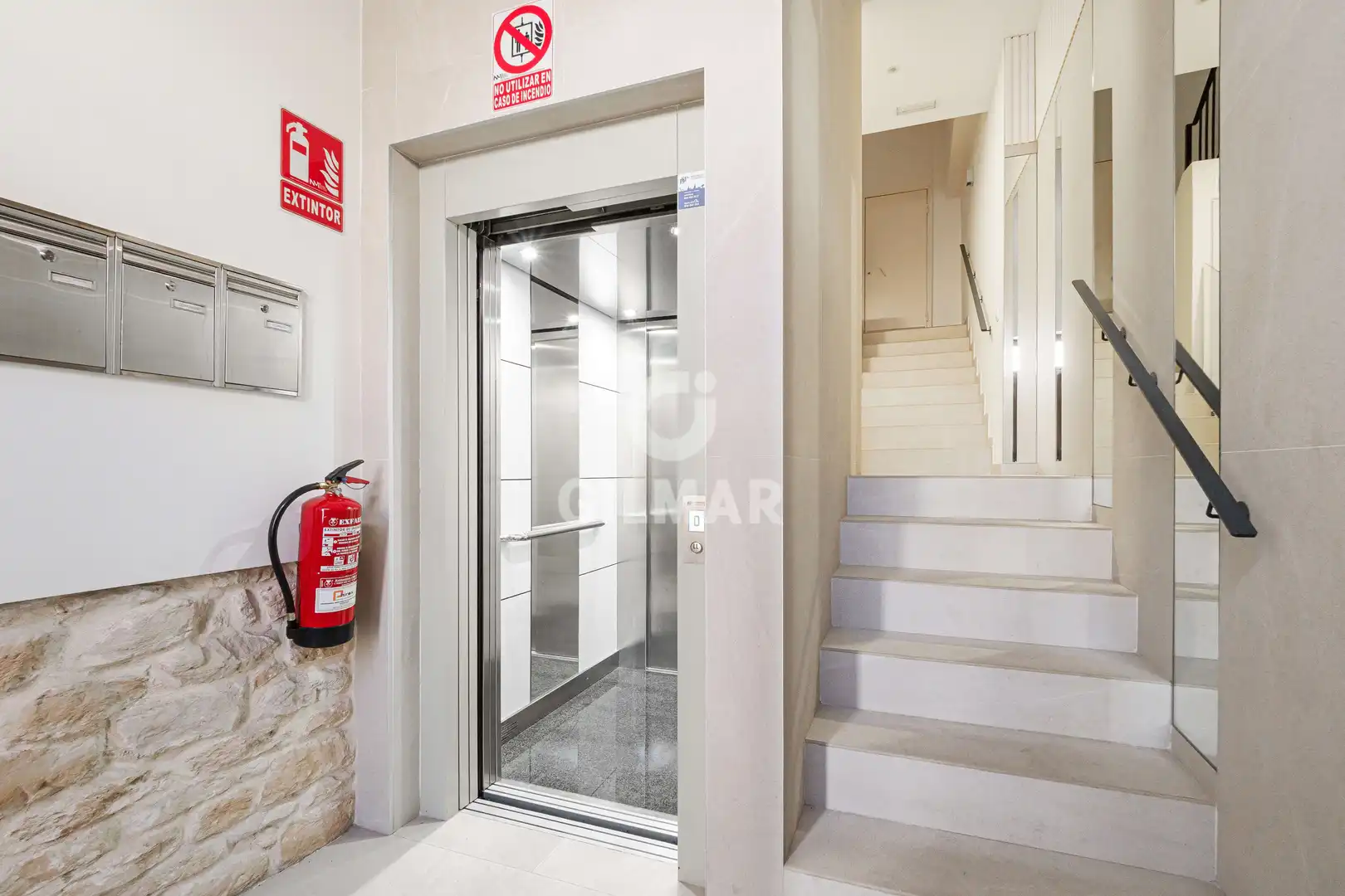 Flat for sale in Sevilla  with Heating, Storage room and Balcony