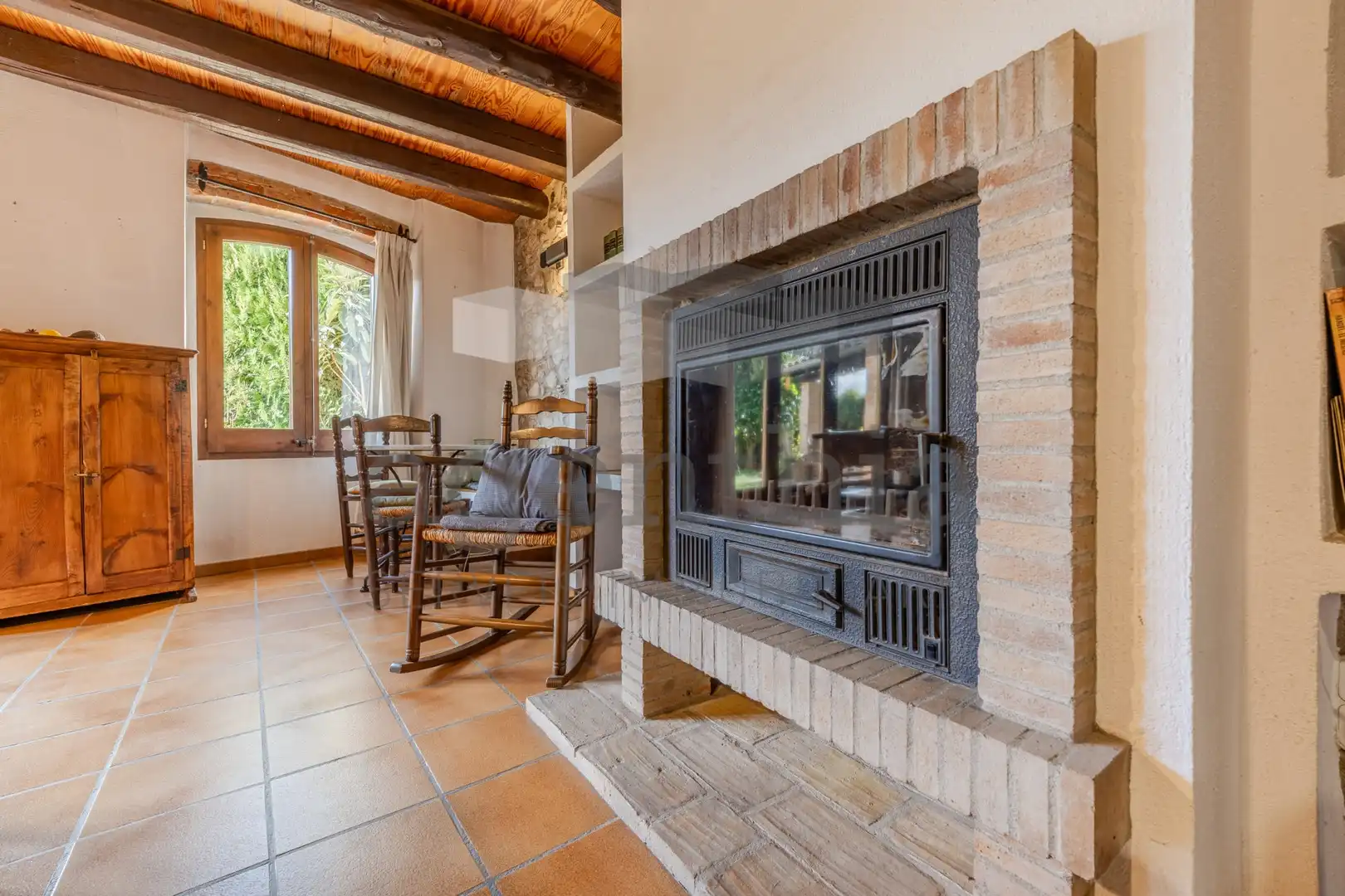 Sala de estar de Finca rústica en venta en Vilablareix con Calefacción, Trastero y Balcón