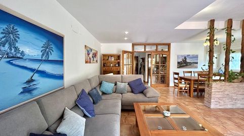 Foto 2 de Casa adosada en venta en La Concha - Resina Golf, Estepona