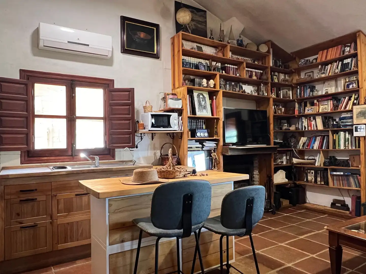 Cocina de Casa o chalet en venta en Vélez-Málaga con Aire acondicionado, Calefacción y Jardín privado