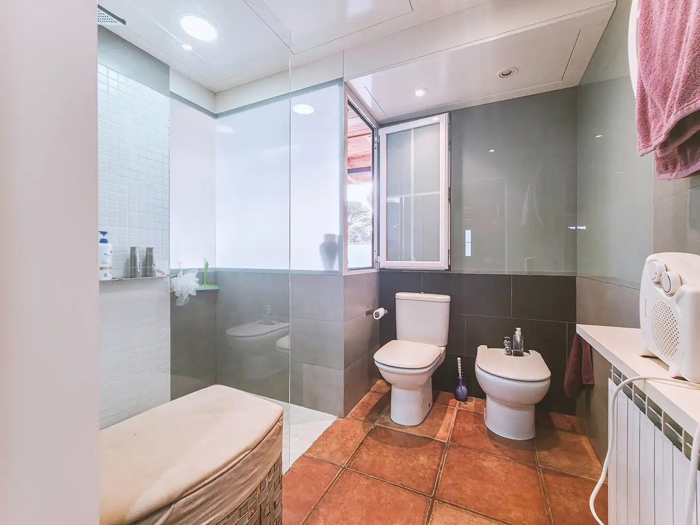 Baño de Casa o chalet en venta en Sant Pol de Mar con Calefacción, Jardín privado y Terraza