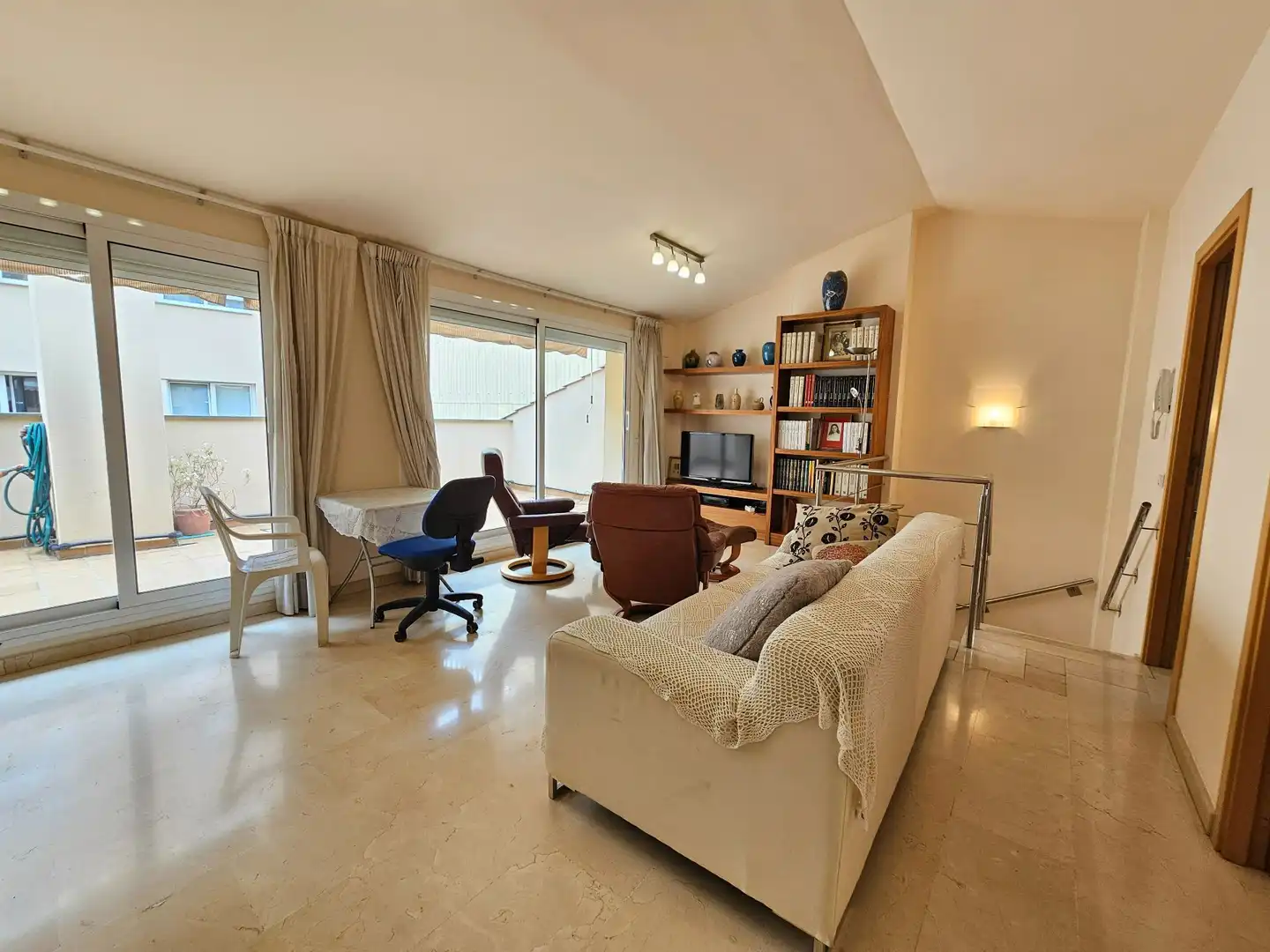 Living room of Duplexes for sale in Terrassa  with Air Conditioner, Heating and Storage room