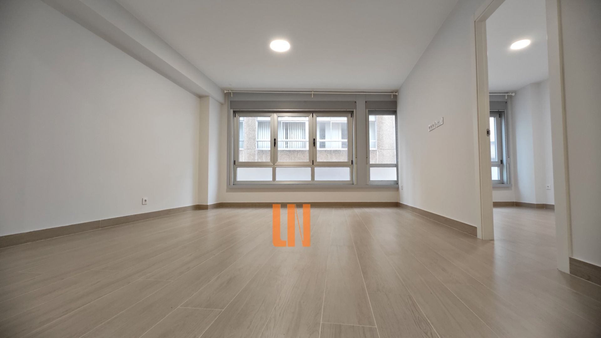 Piso en venta en A Coruña Capital  con Aire acondicionado, Horno y Lavadora