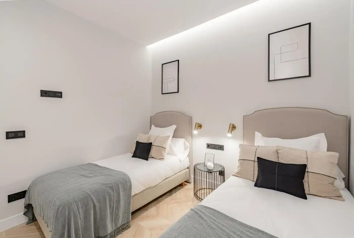 Schlafzimmer von Wohnung zum Verkauf in Madrid mit Klimaanlage und Heizung