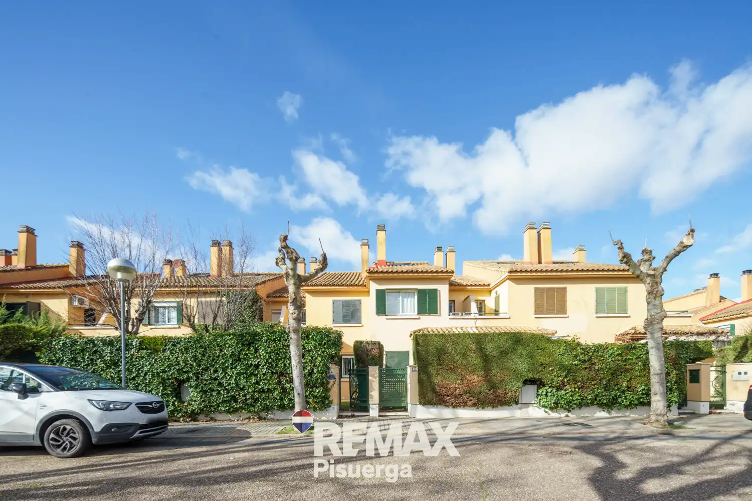 Vista exterior de Casa o chalet en venta en Simancas con Calefacción, Terraza y Trastero