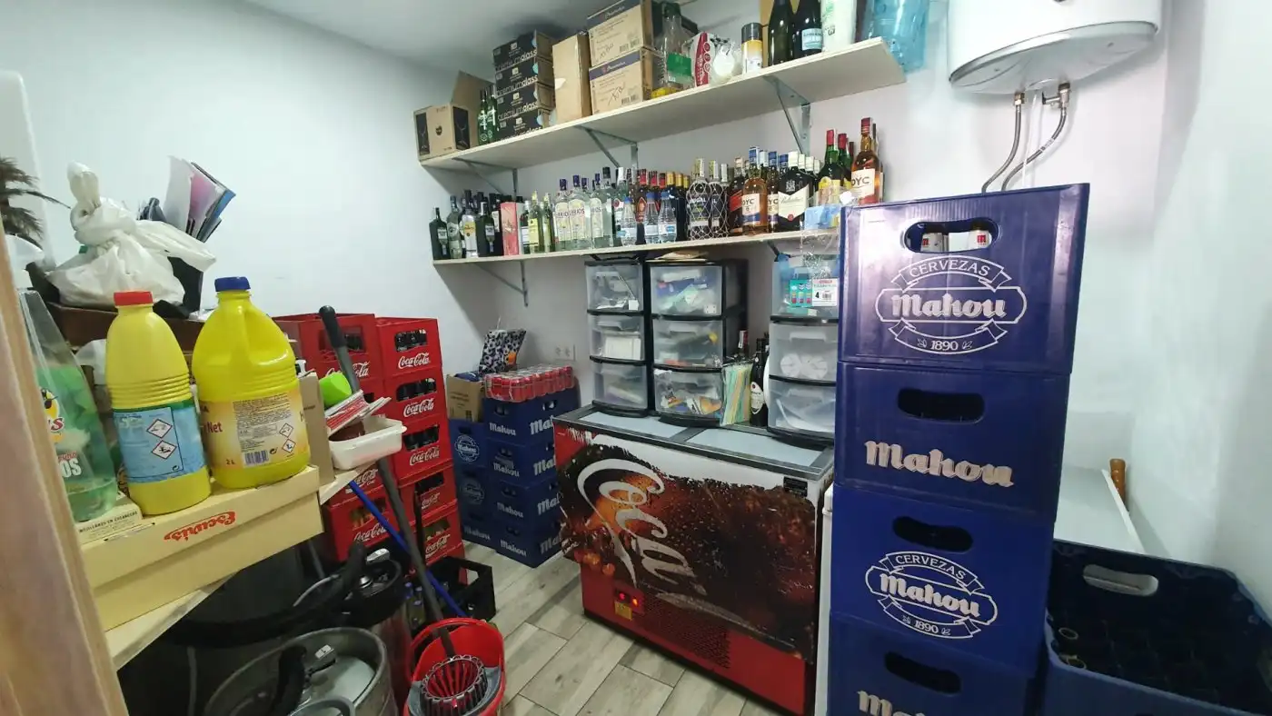 Commercial properties for sale in Almorox  with Air Conditioner