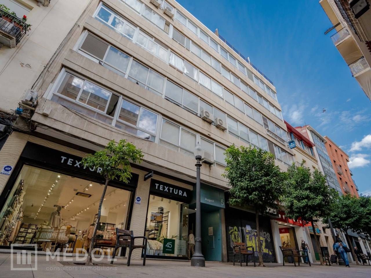 Exterior view of Office for sale in  Tarragona Capital  with Air Conditioner and Heating