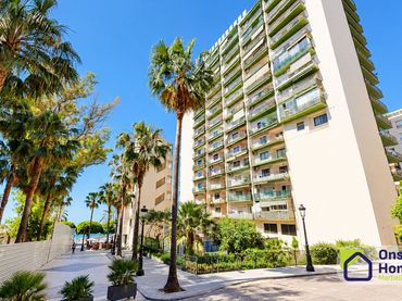 Pis amb balcó en venda a Calle Mediterráneo