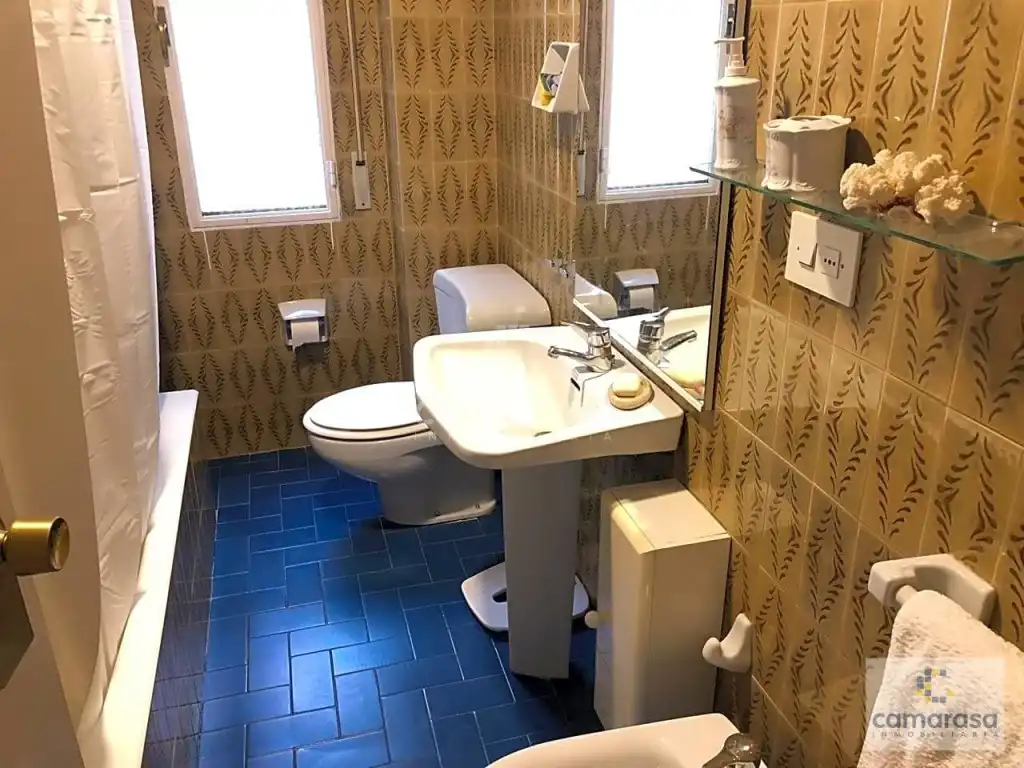 Badezimmer von Wohnung zur Miete in Ávila mit Möbliert, Ofen und Waschmaschine