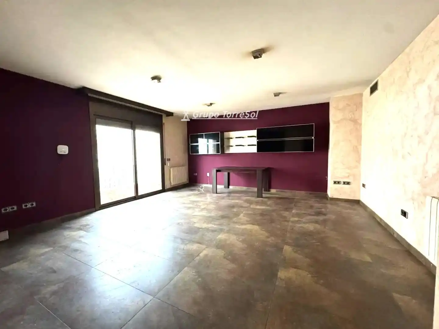 Duplex con ascensore in vendita a Quatre, imagen 3