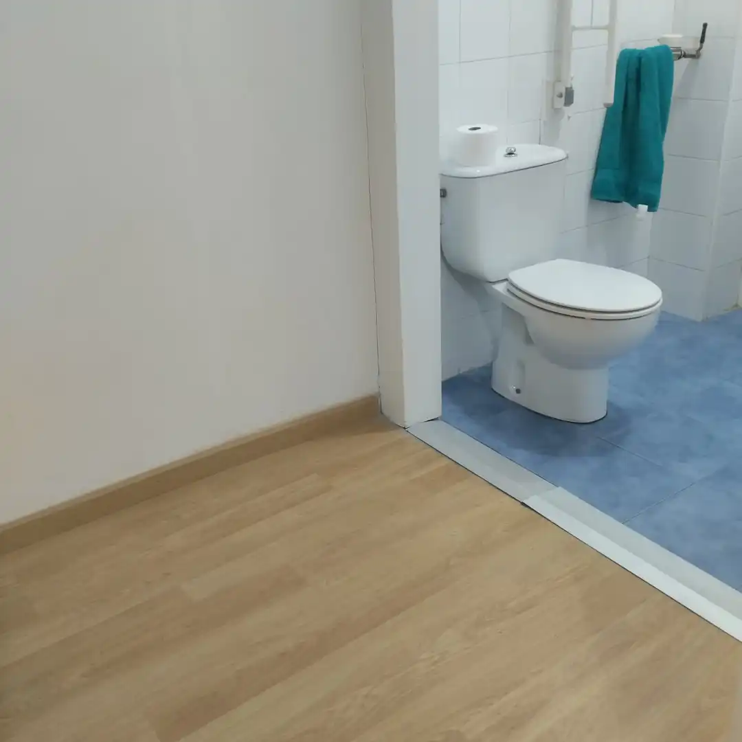 Local comercial de lloguer a Oeste, imagen 17