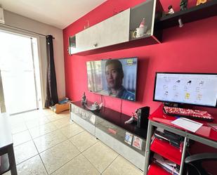 Sala d'estar de Pis en venda en Adeje amb Moblat i Microones