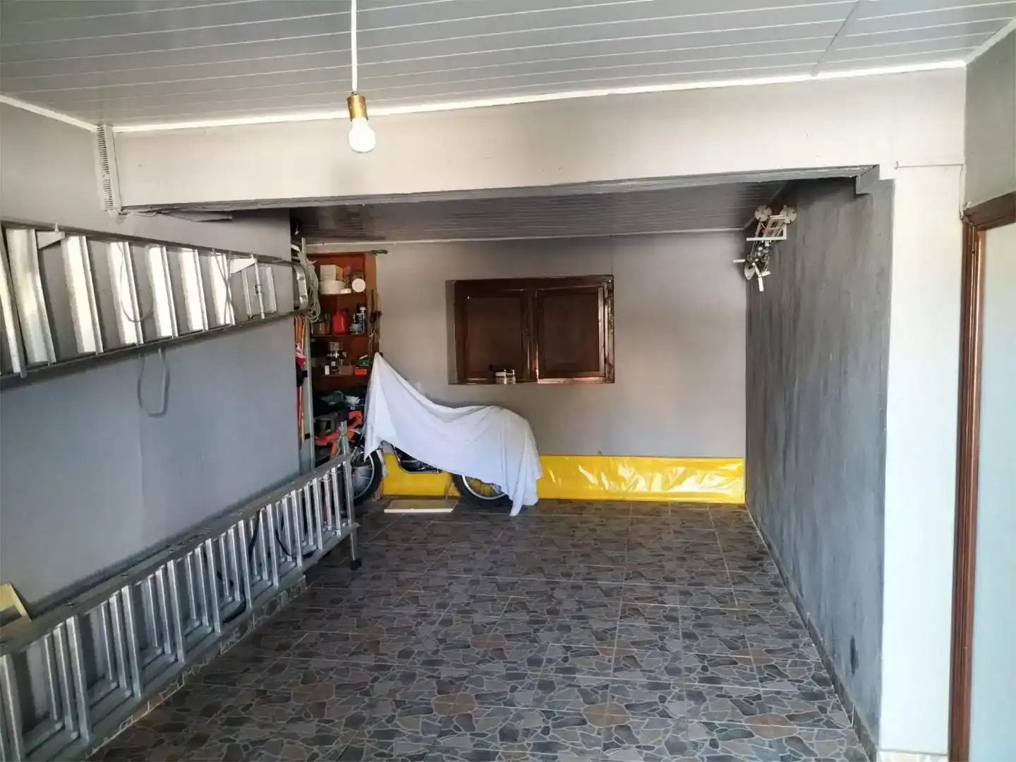 Wohnung zum Verkauf in Valdeolea mit Privatgarten und Schwimmbad
