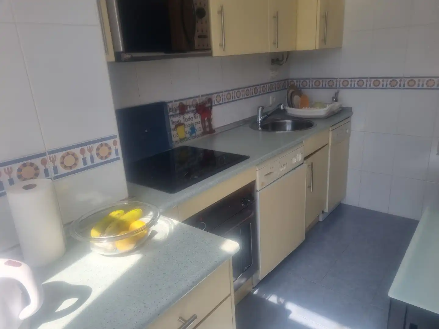 Cuina de Apartament en venda en Burgos amb Calefacció i Traster