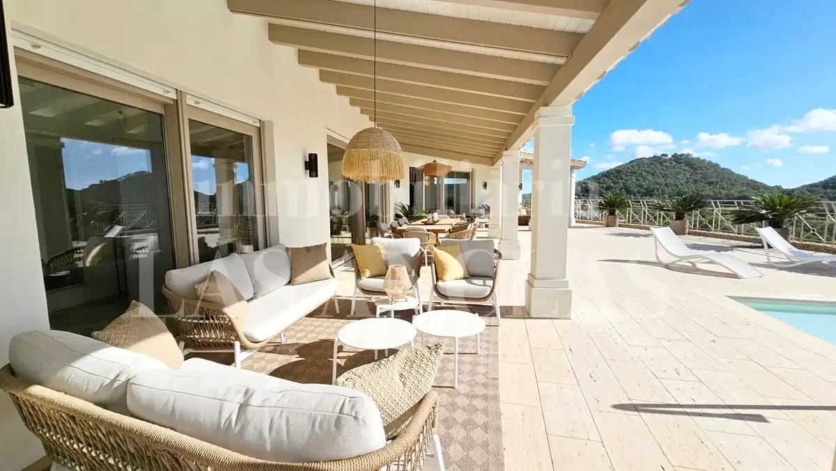 Terrassa de Casa o xalet en venda en Santa Eulària des Riu amb Aire condicionat, Calefacció i Terrassa