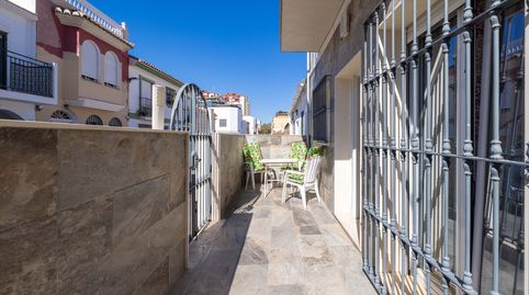 Foto 4 de Casa adosada en venda a Calle Tetuán, Santa Cristina - San Rafael, Málaga Capital
