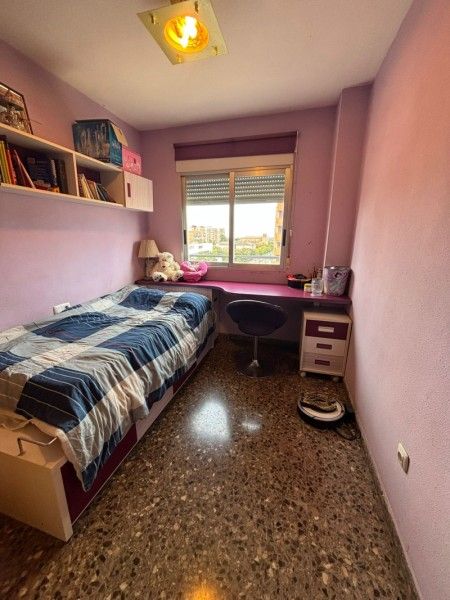 Habitación de Casa o chalet de alquiler en  Valencia Capital