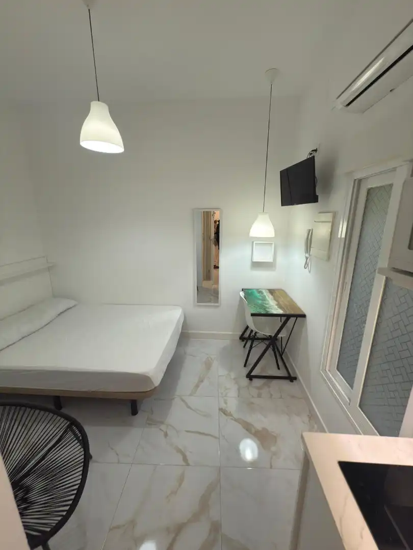 Studio to rent in Calle Misericordia, imagen 4